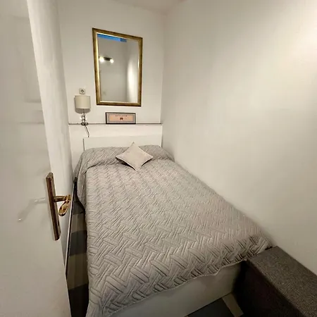 Giuarda Apartment